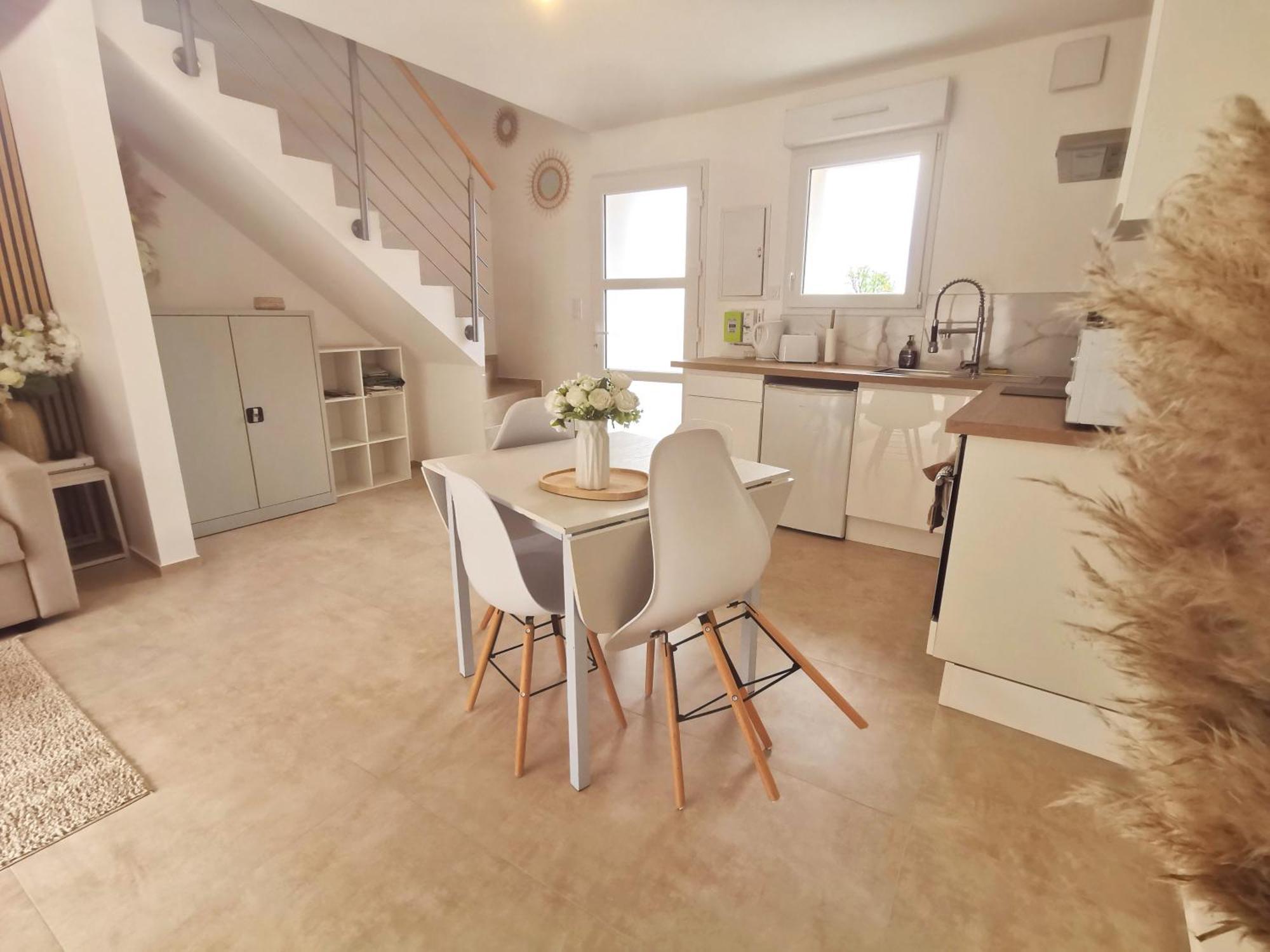 Magnifique Duplex Neuf Parking Et Terrasse Apartment Dole Exterior photo